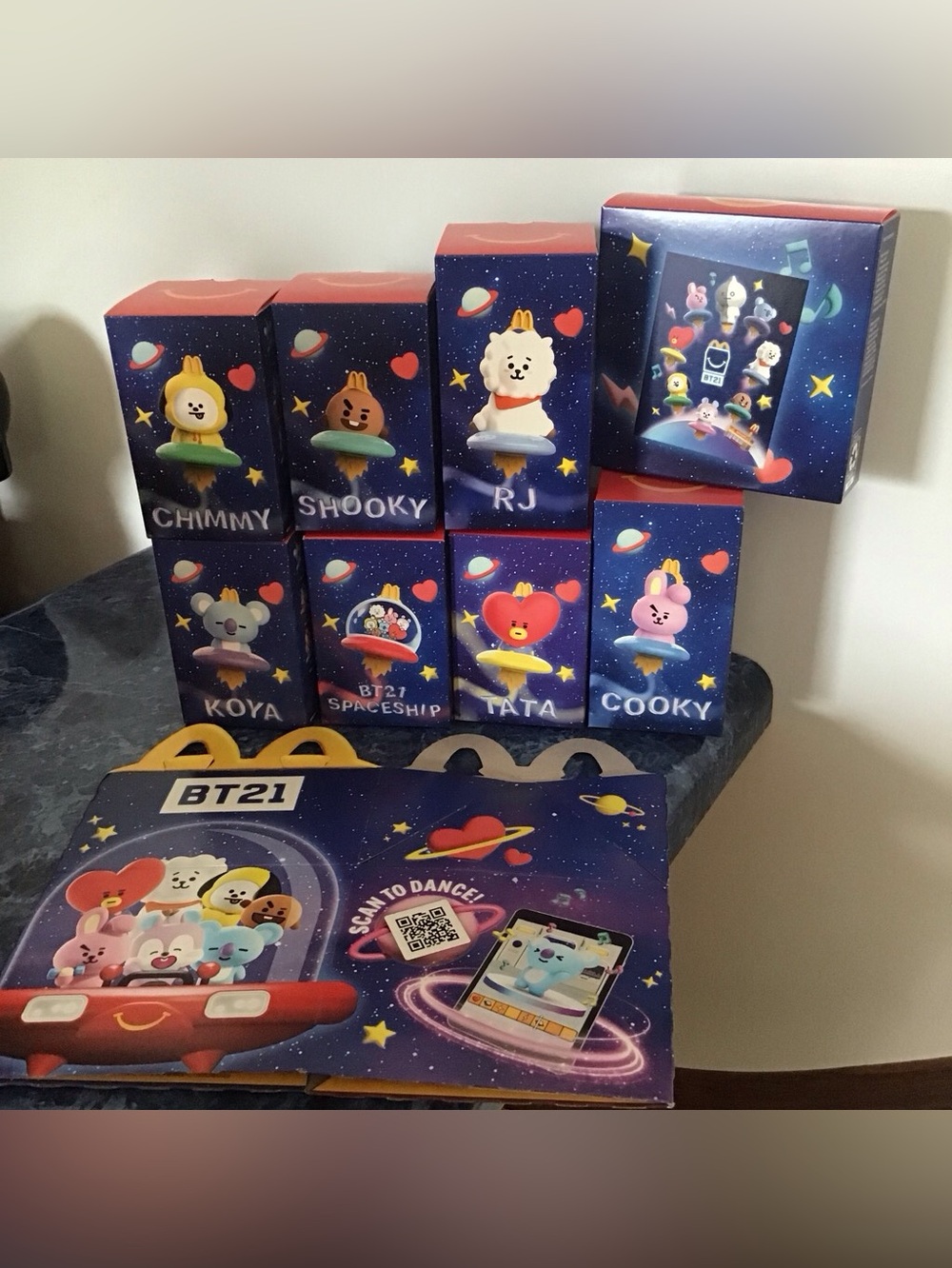 BTS BT21 McDonald’s Happy Meal Shooky Chimmy Koya Cooky Tata Space toy Figure